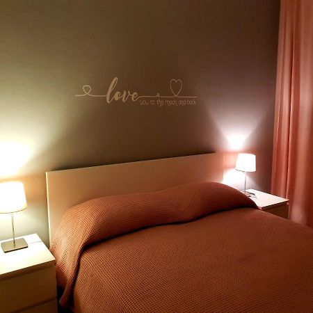 Guesthouse Fatuta เซรส ภายนอก รูปภาพ