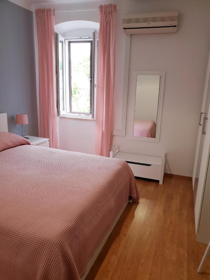 Guesthouse Fatuta เซรส ภายนอก รูปภาพ